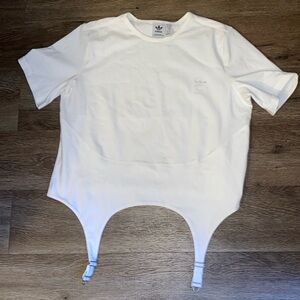 Adidas top with garters❤️